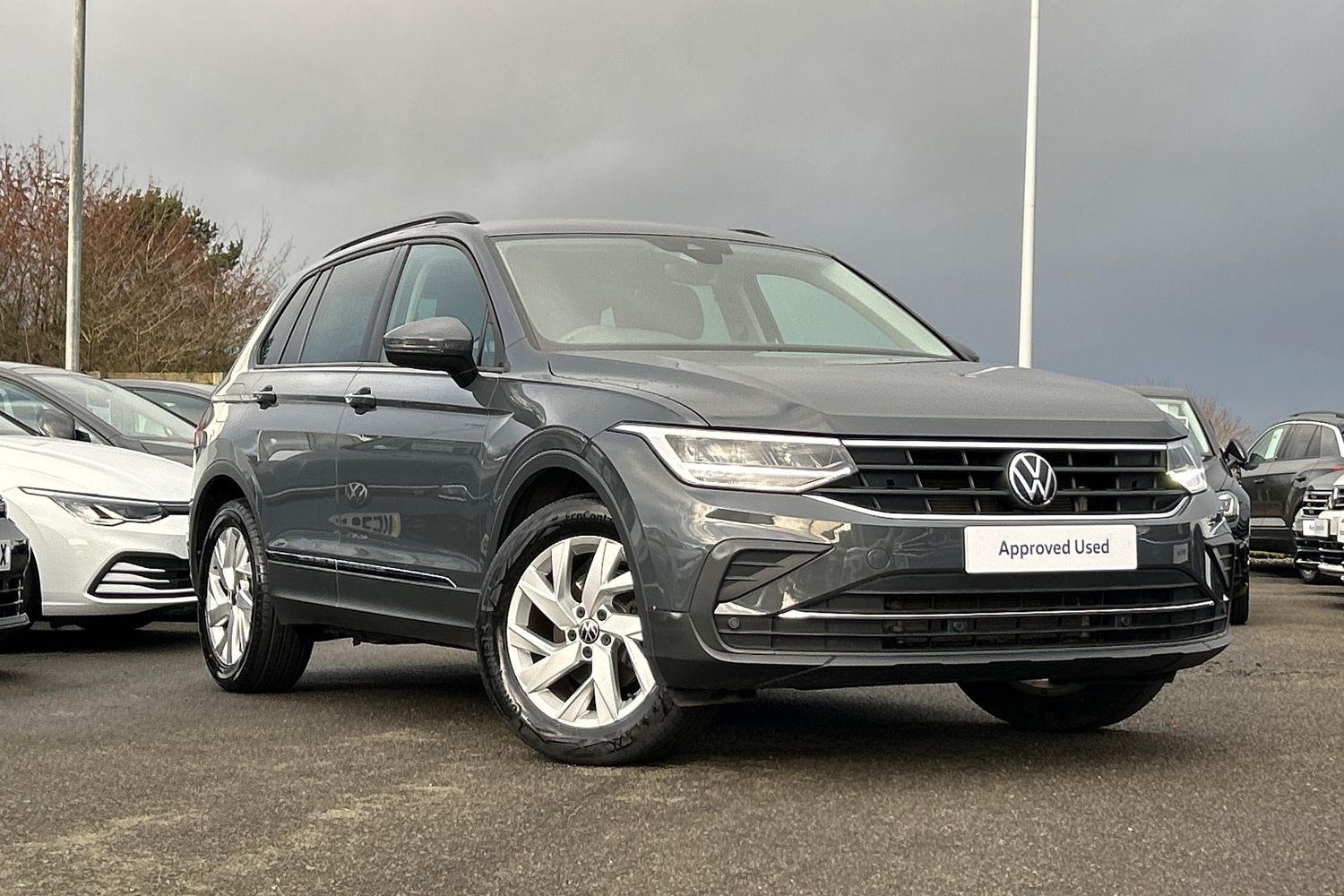 Main listing image - Volkswagen Tiguan