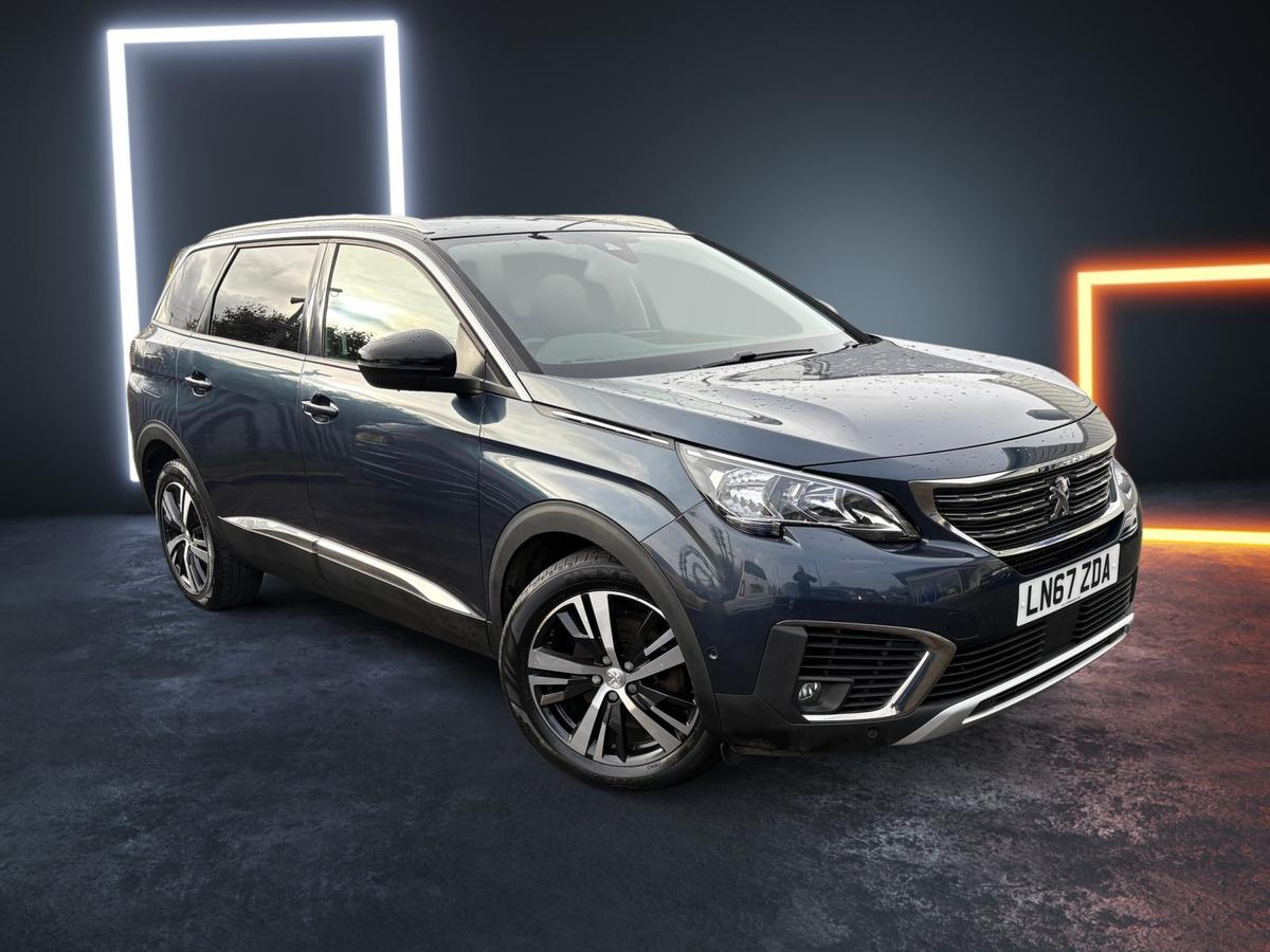 Main listing image - Peugeot 5008