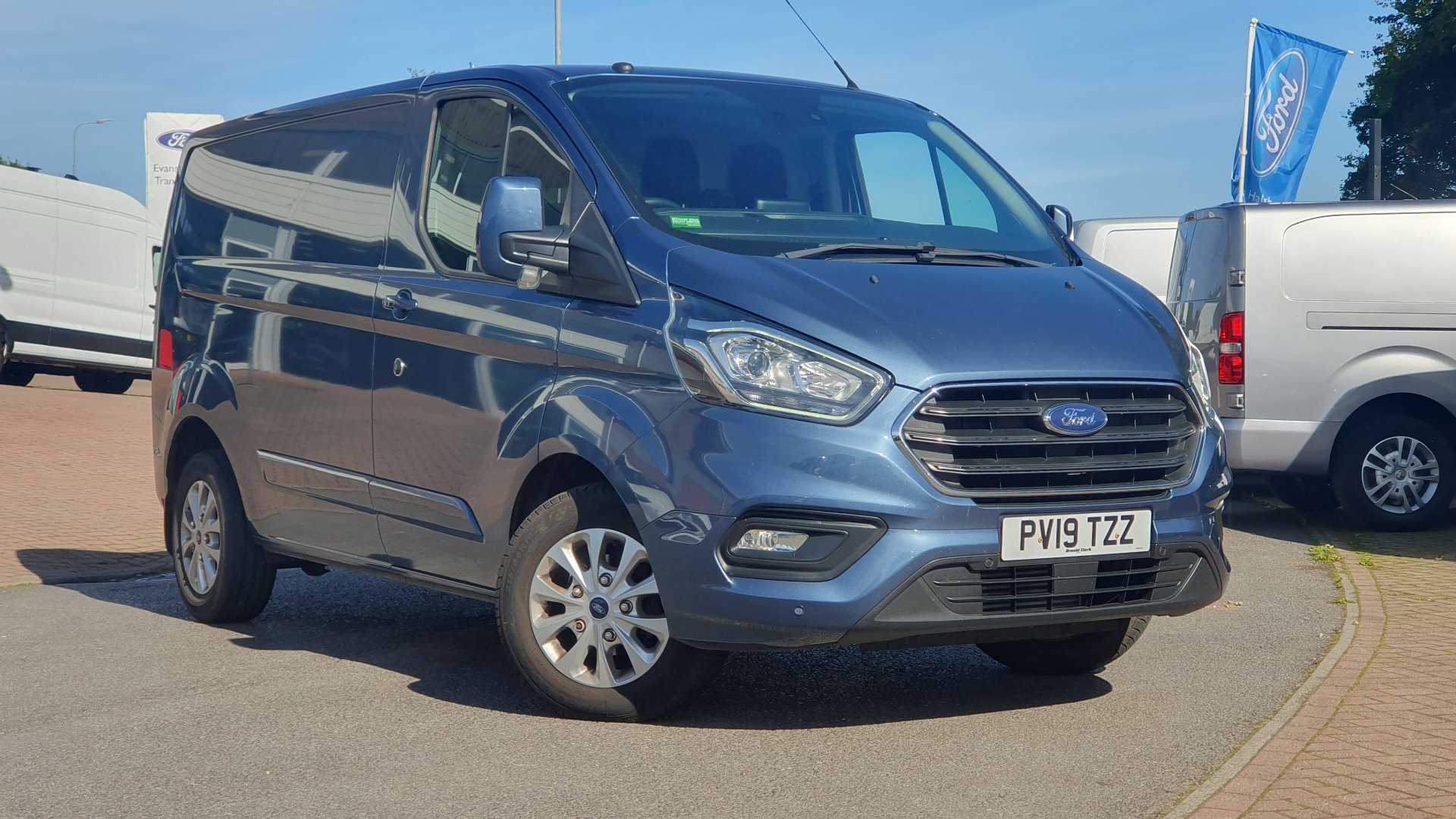 Main listing image - Ford Transit Custom