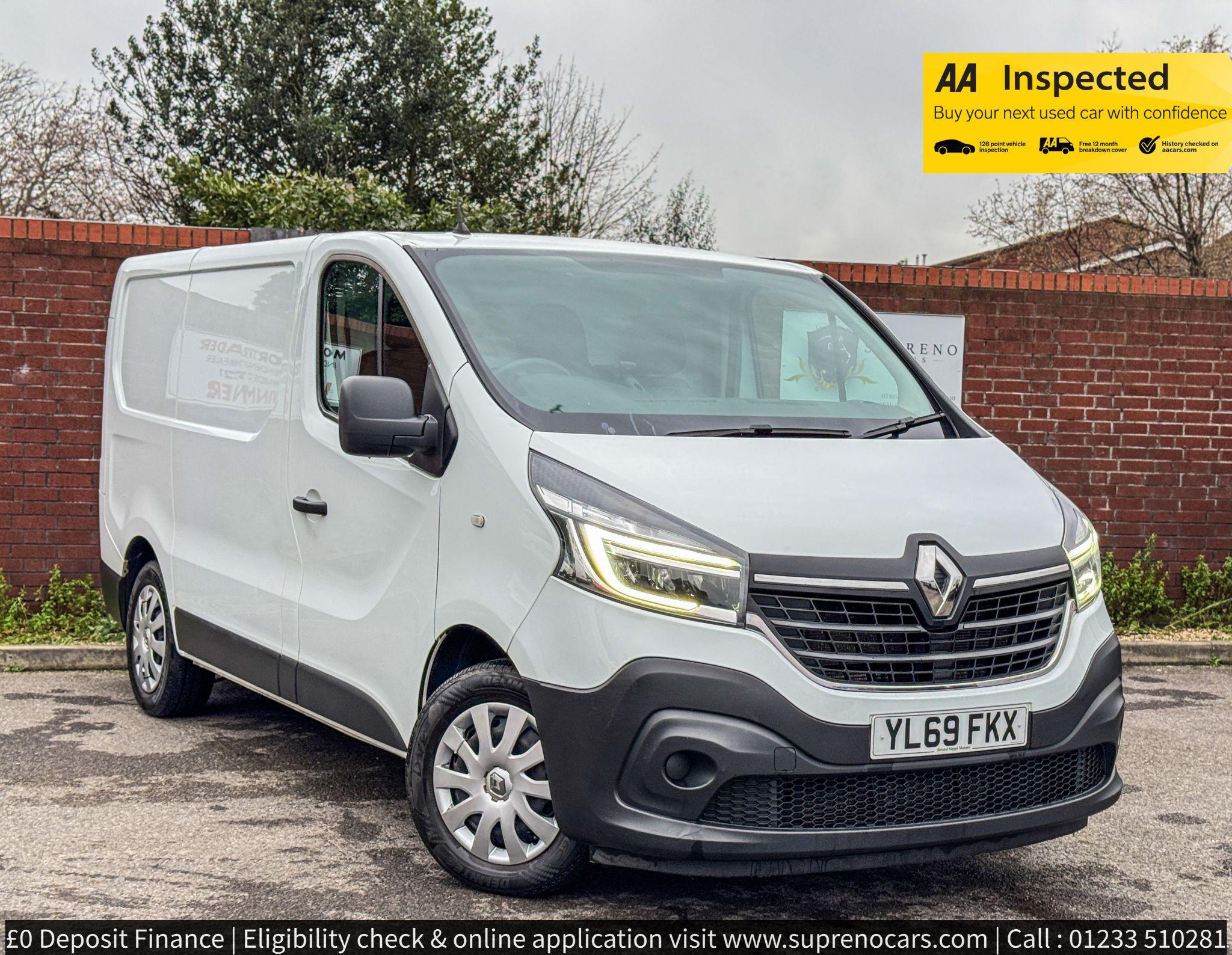 Main listing image - Renault Trafic