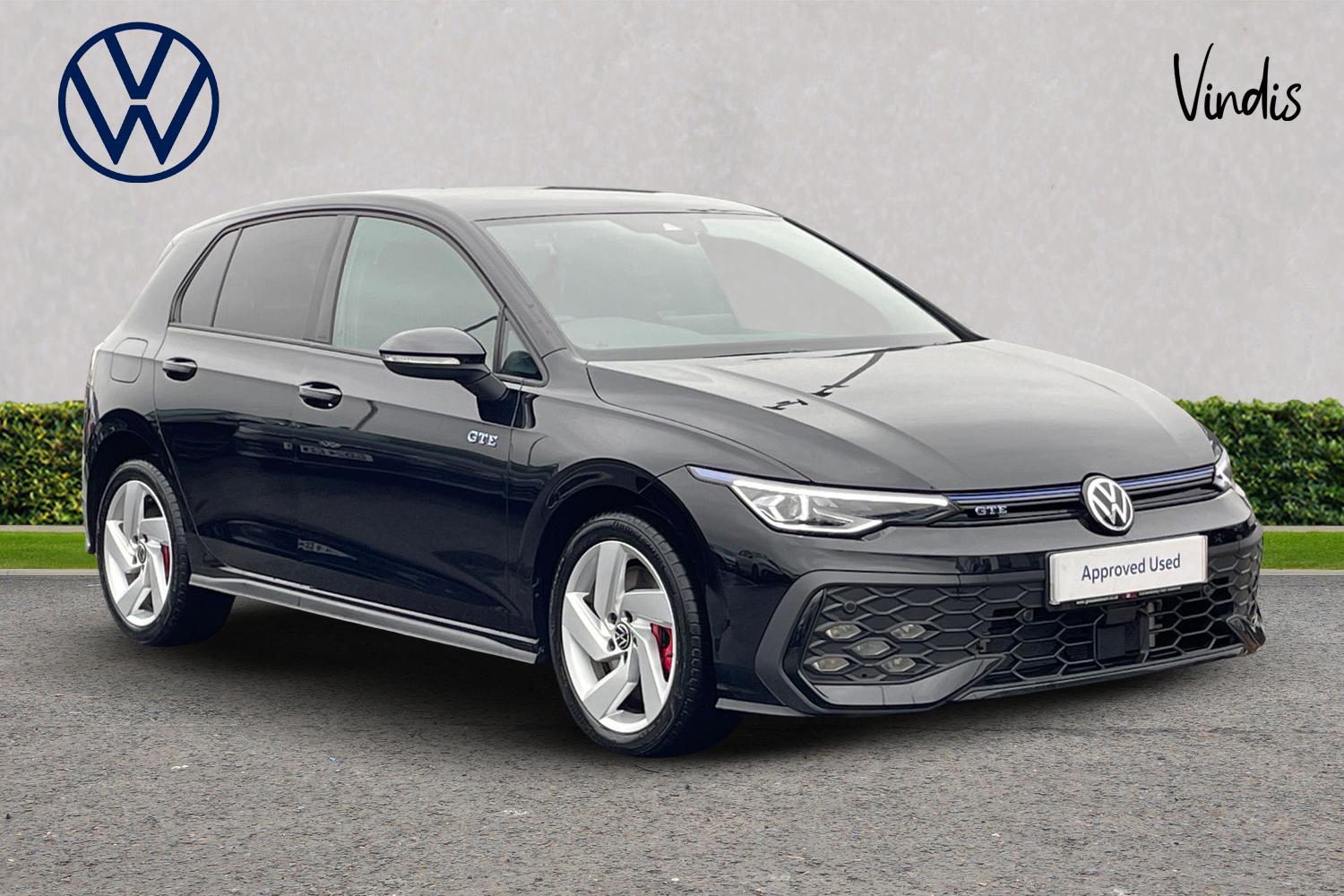 Main listing image - Volkswagen Golf GTE