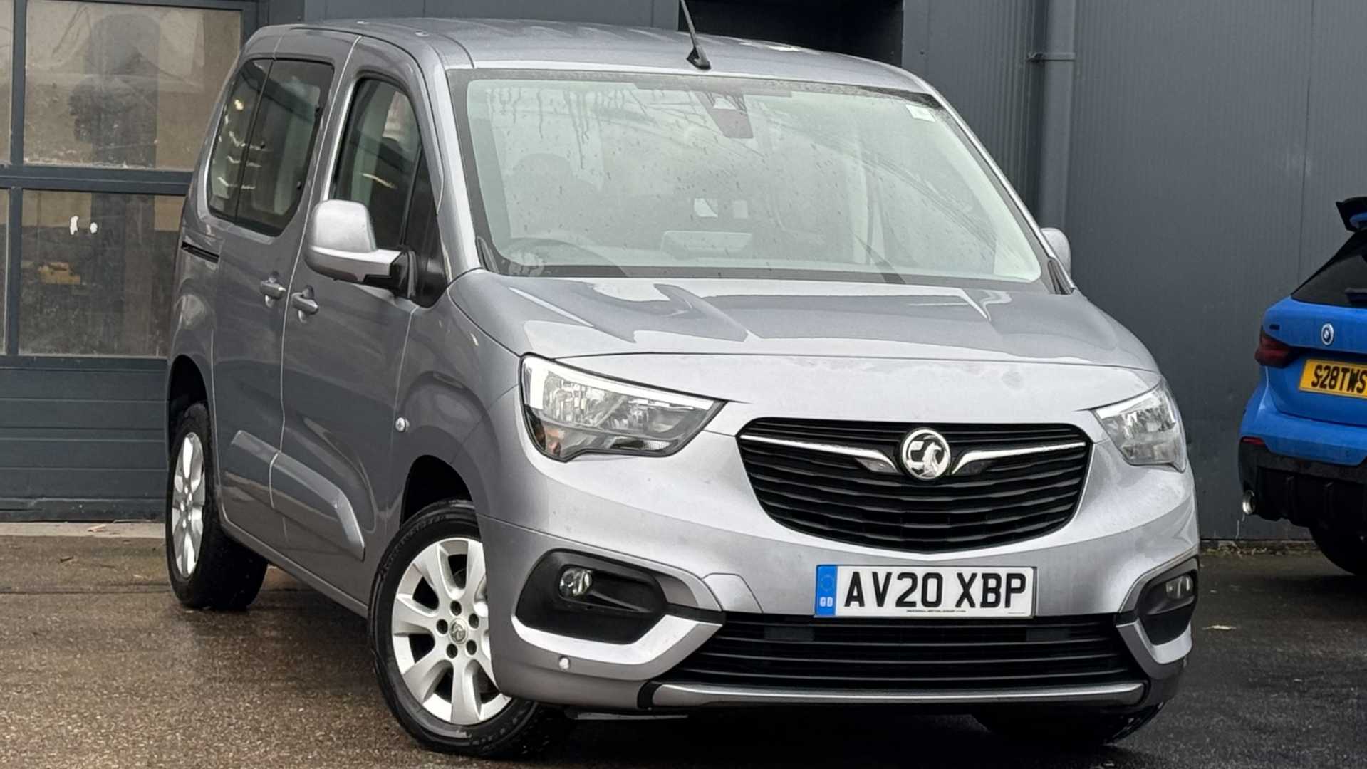 Main listing image - Vauxhall Combo Life