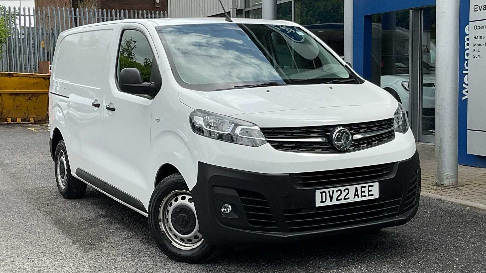 Main listing image - Vauxhall Vivaro