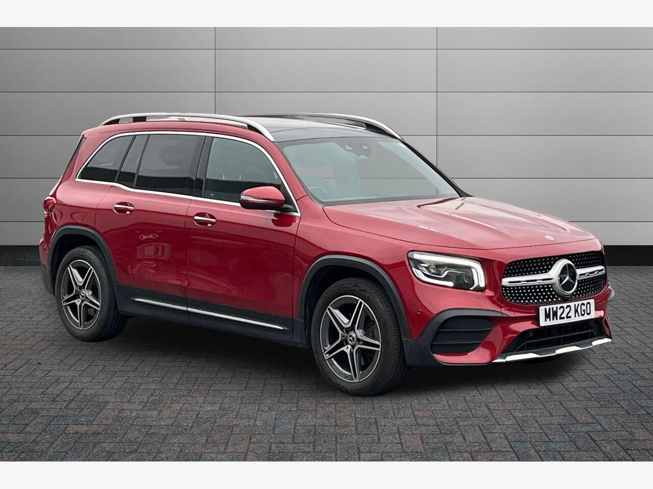 Main listing image - Mercedes-Benz GLB