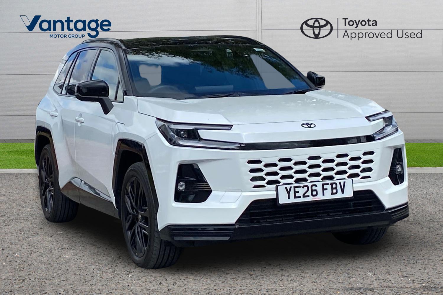 Main listing image - Toyota RAV4
