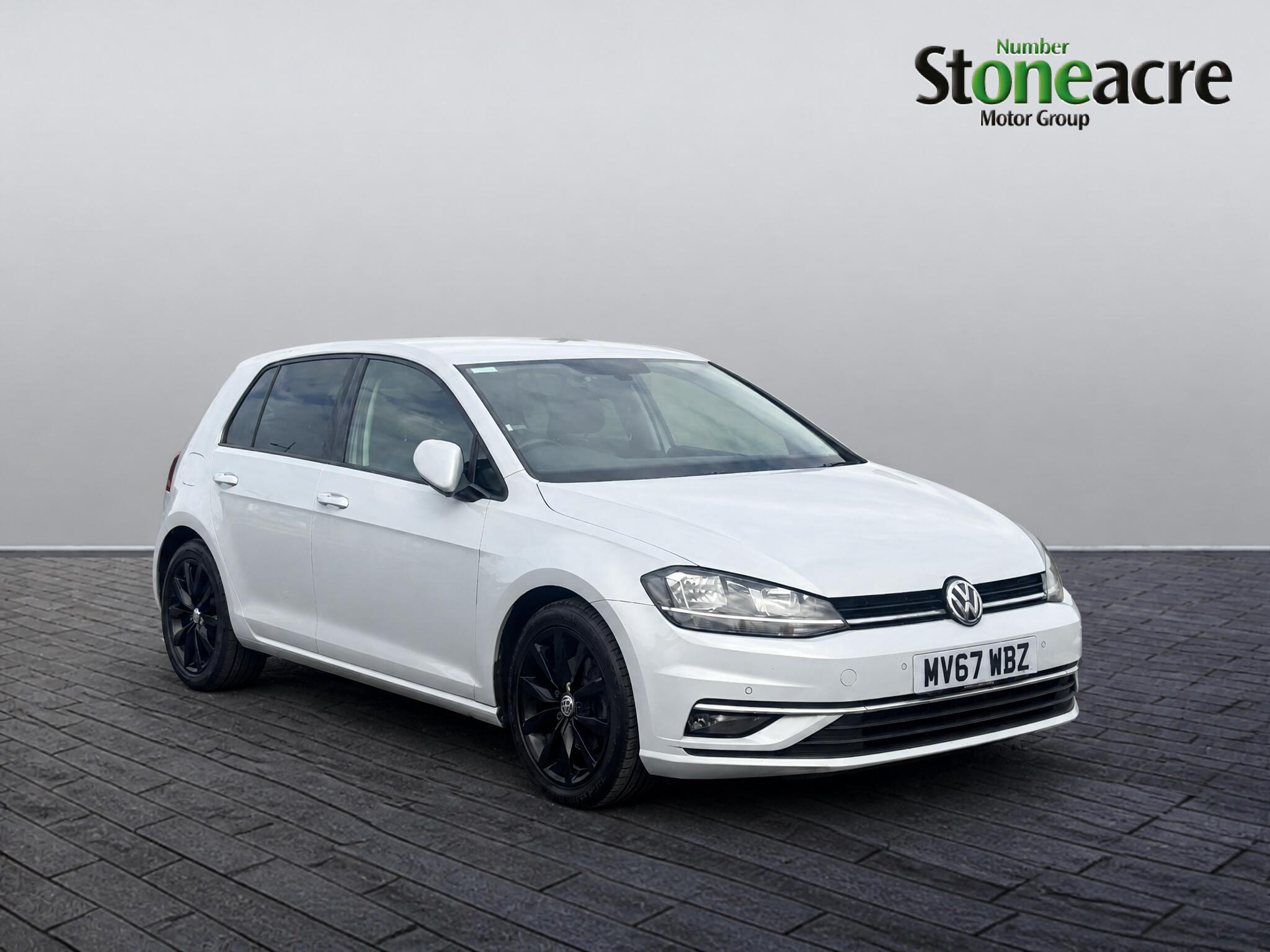 Main listing image - Volkswagen Golf
