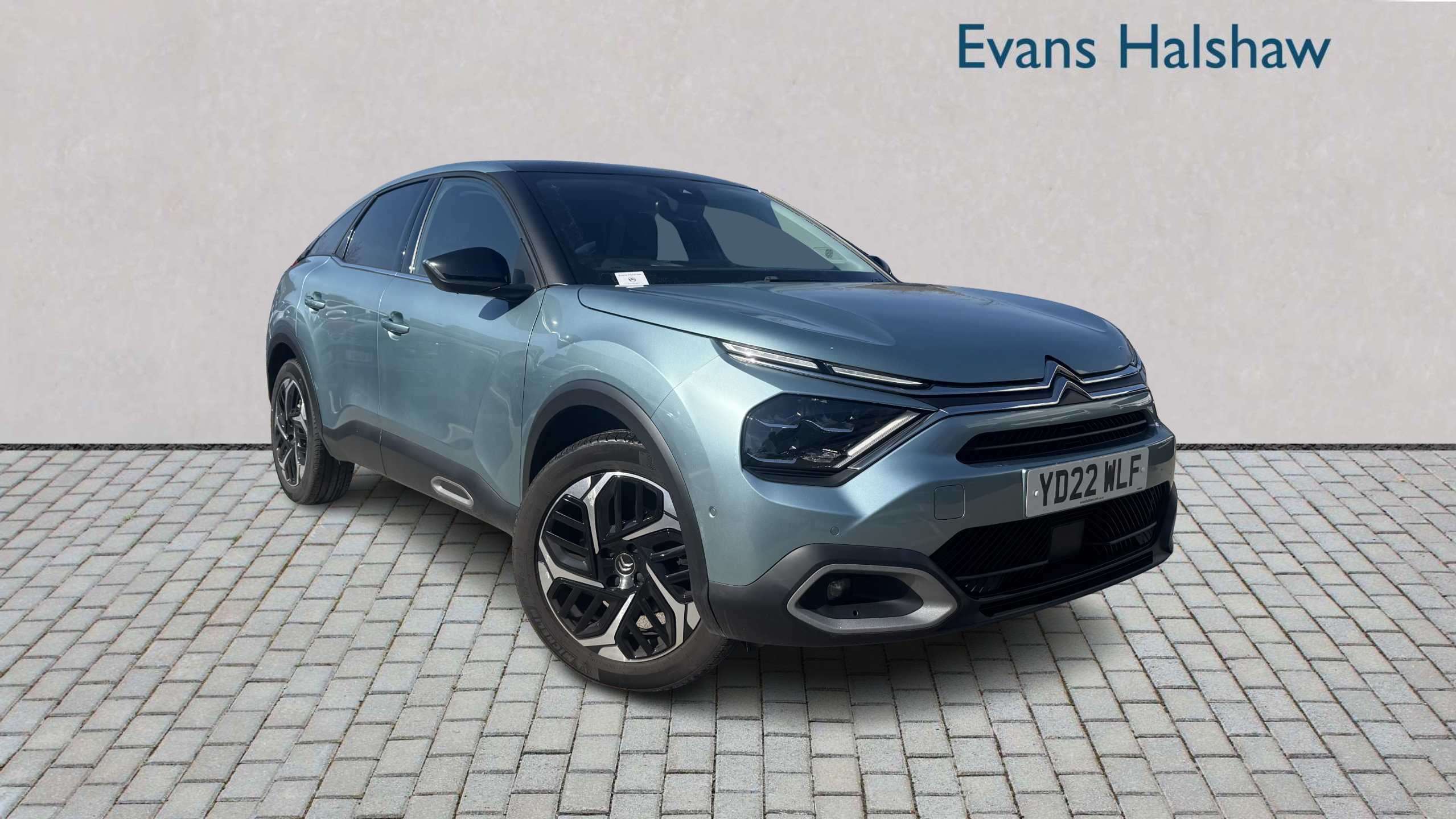 Main listing image - Citroen C4