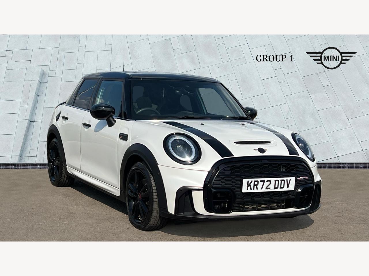 Main listing image - MINI Hatchback 5dr