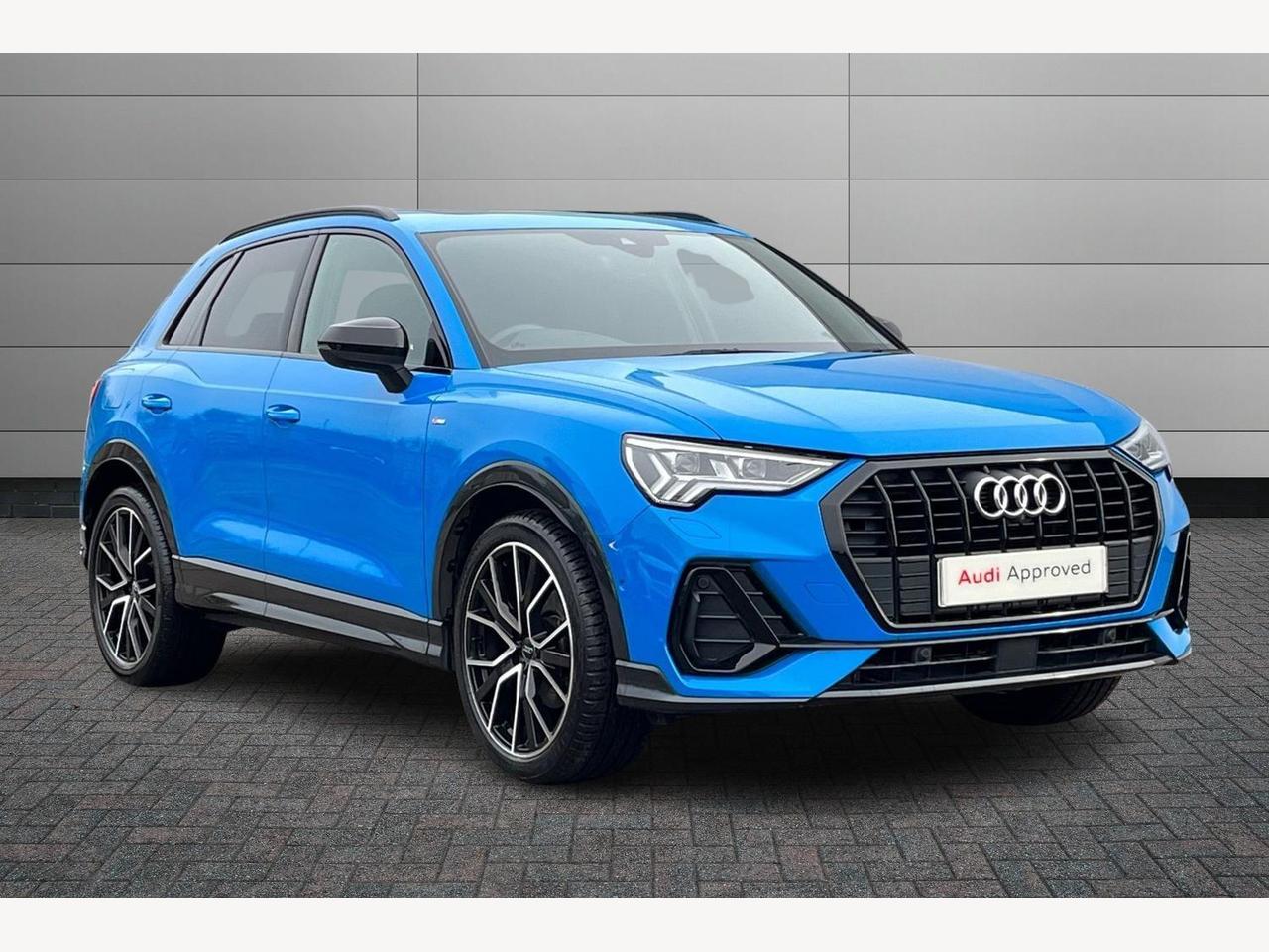 Main listing image - Audi Q3