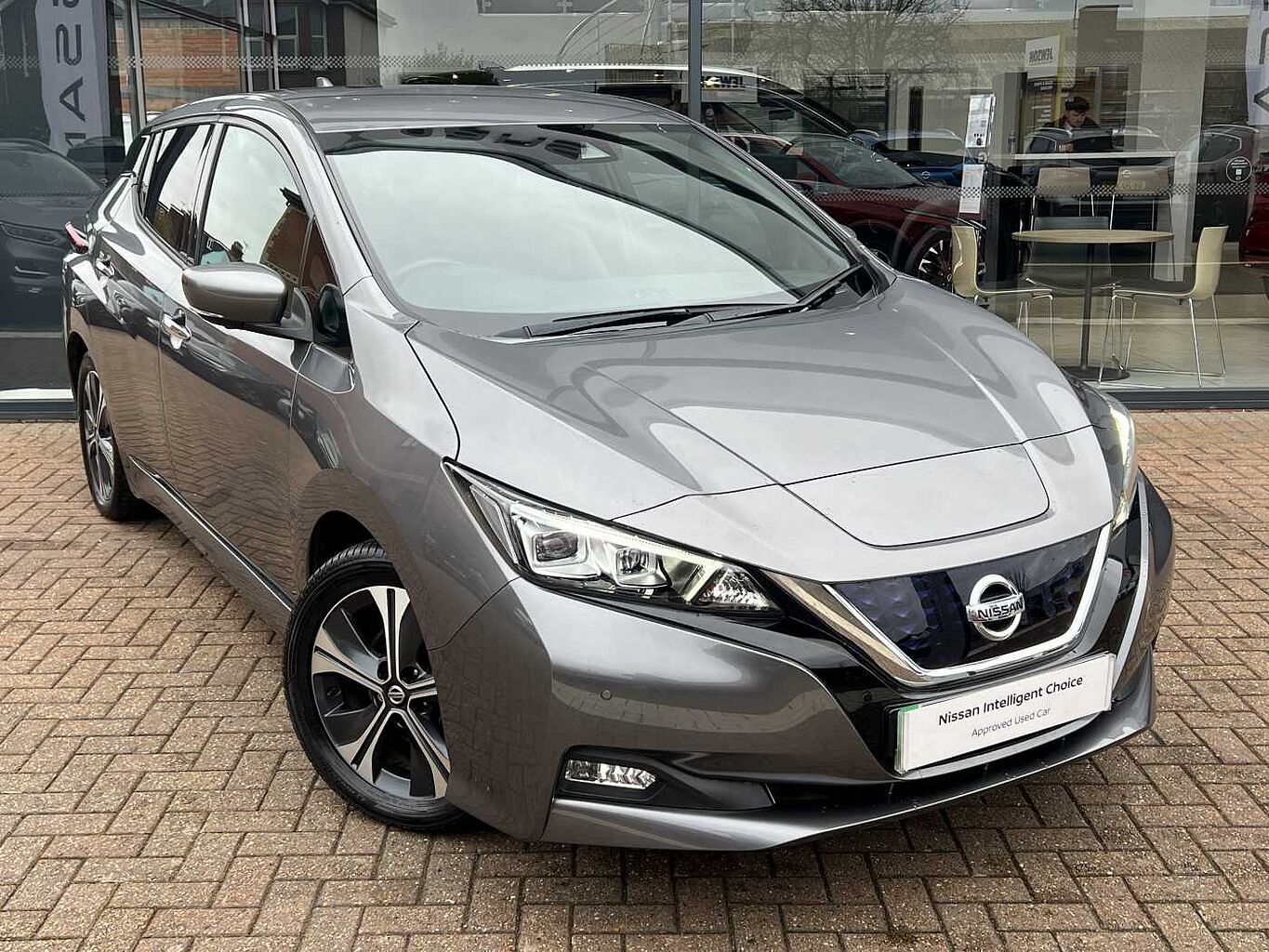 Main listing image - Nissan Leaf