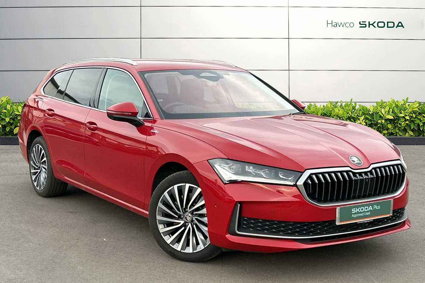 Main listing image - Skoda Superb Estate