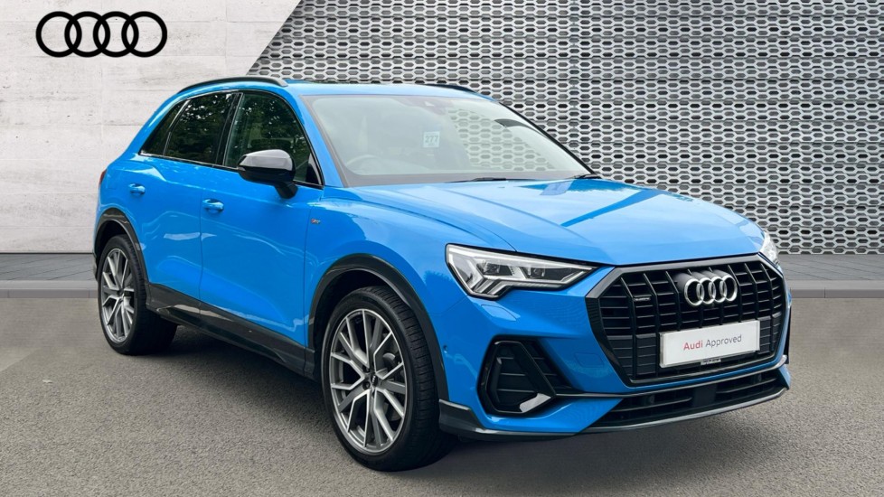 Main listing image - Audi Q3