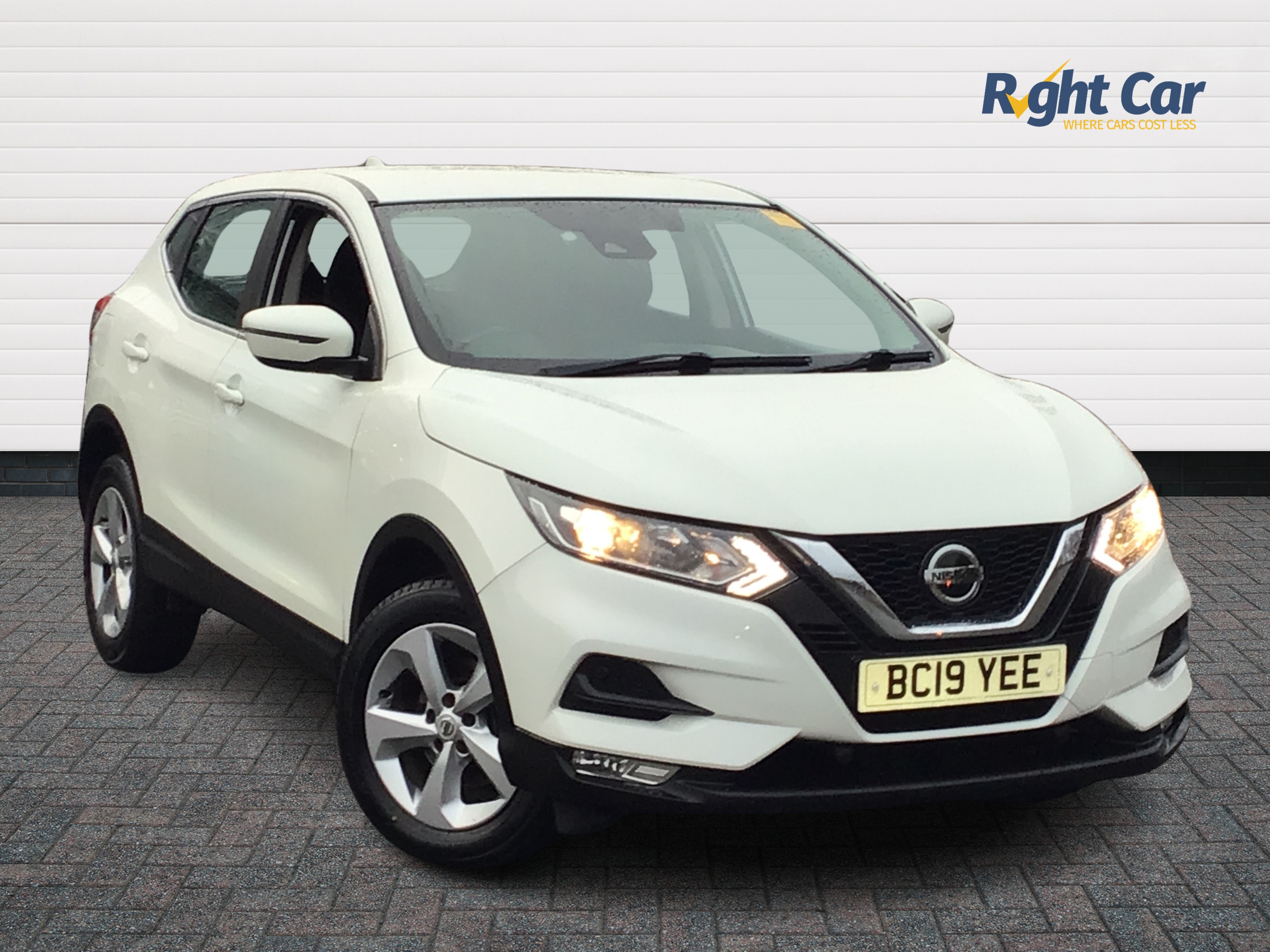 Main listing image - Nissan Qashqai