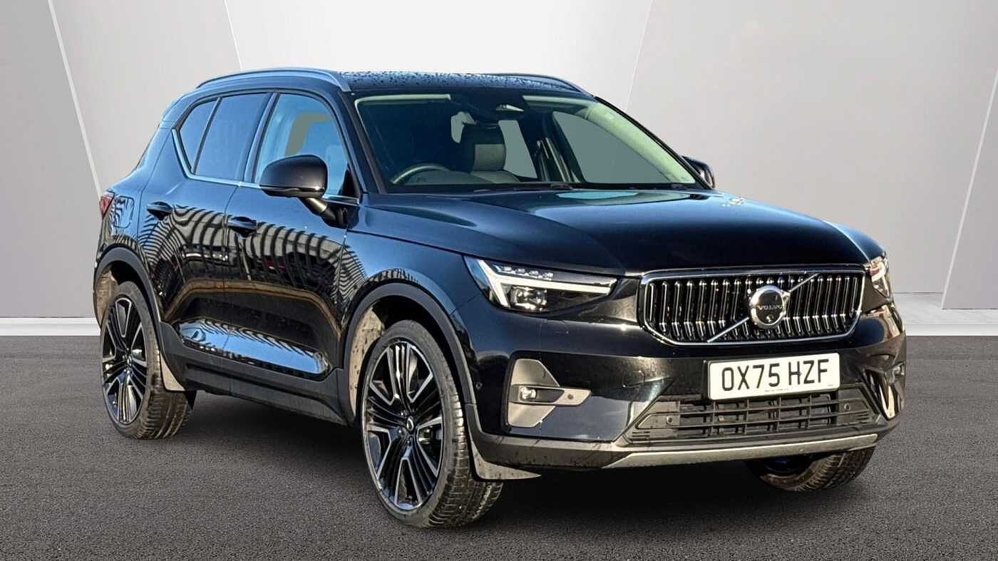 Main listing image - Volvo XC40