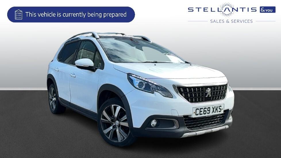 Main listing image - Peugeot 2008