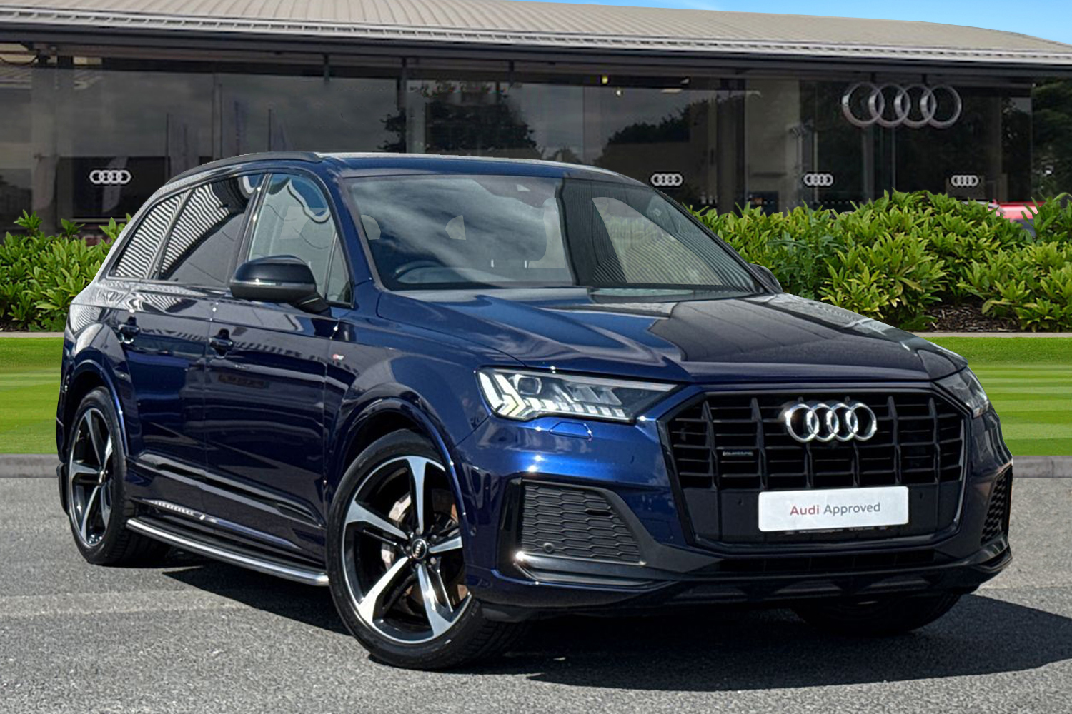 Main listing image - Audi Q7