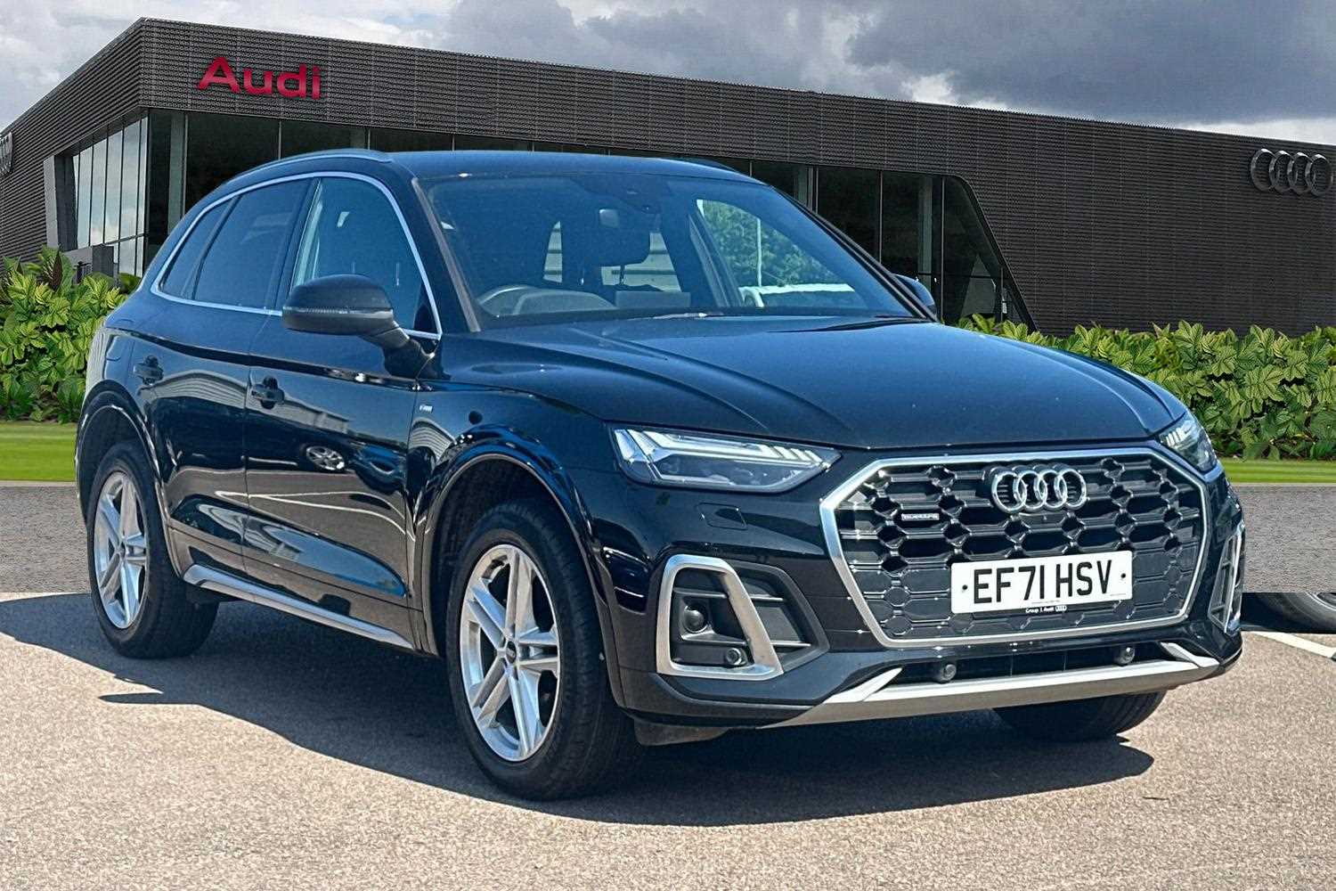 Main listing image - Audi Q5
