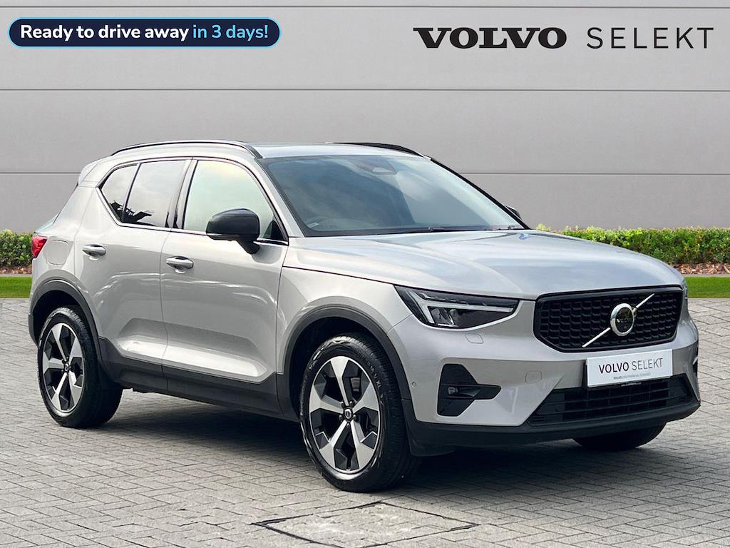 Main listing image - Volvo XC40