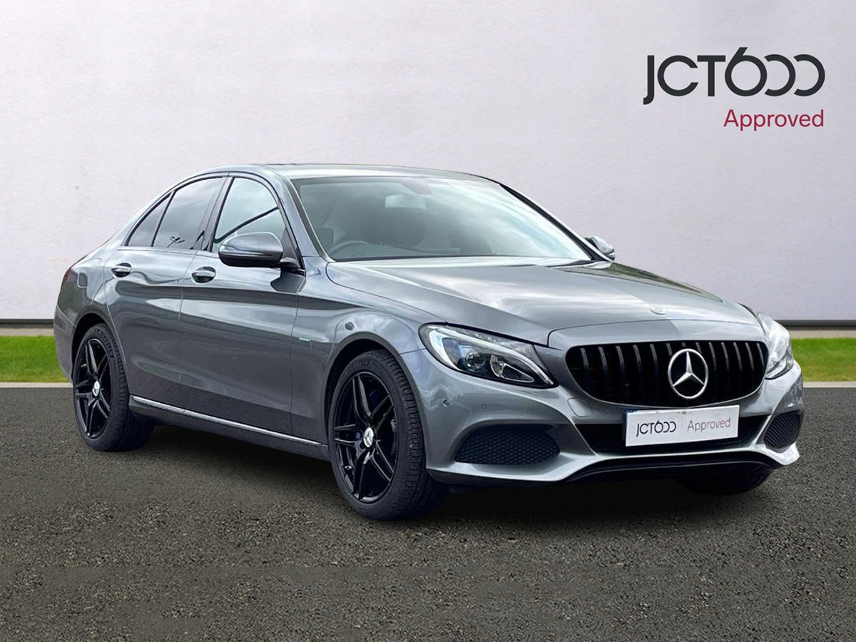 Main listing image - Mercedes-Benz C-Class