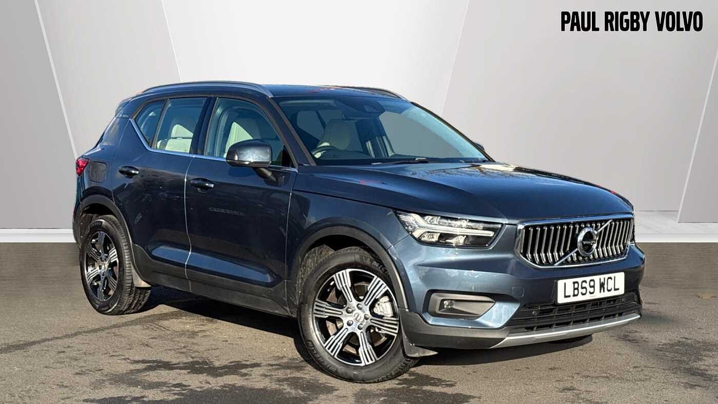 Main listing image - Volvo XC40