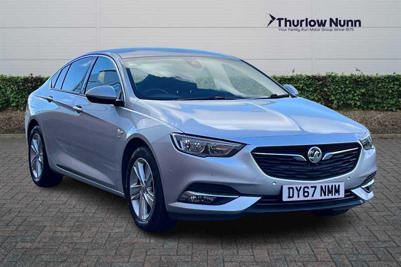 Main listing image - Vauxhall Insignia