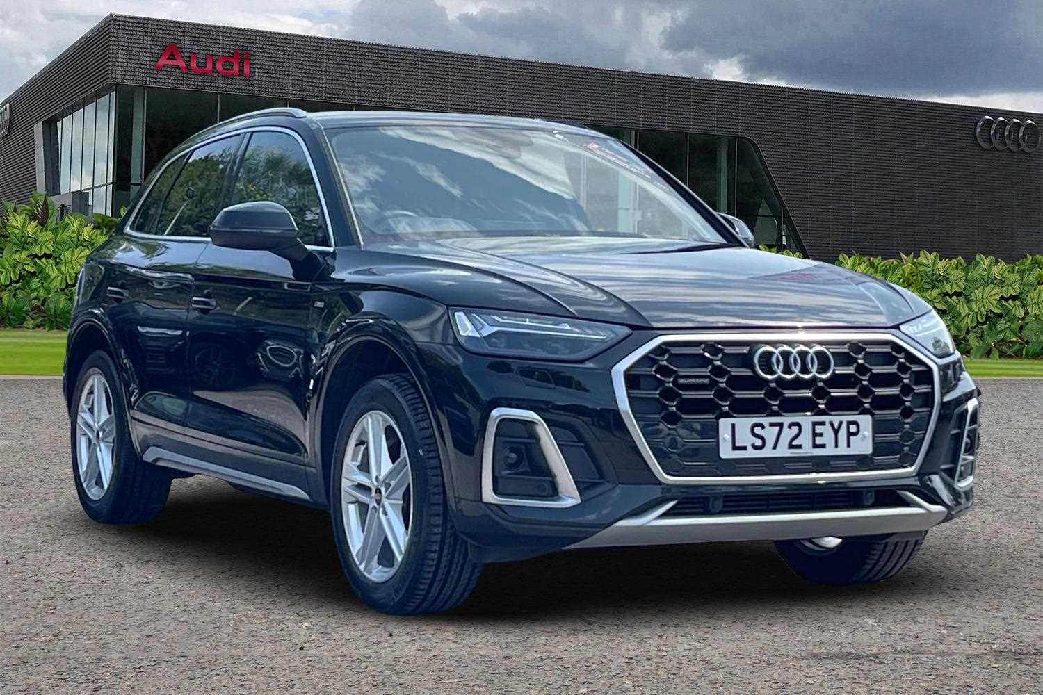 Main listing image - Audi Q5