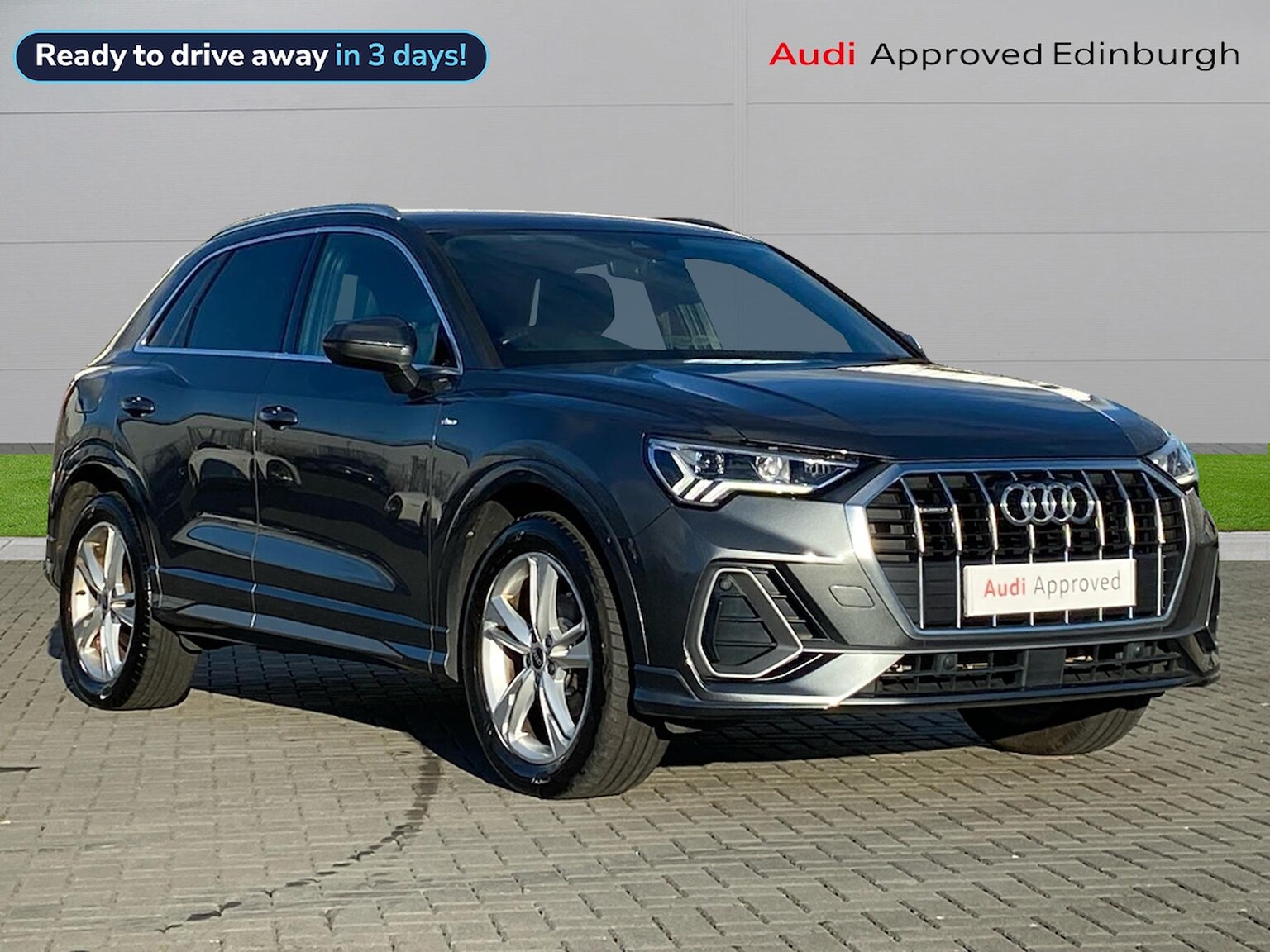 Main listing image - Audi Q3