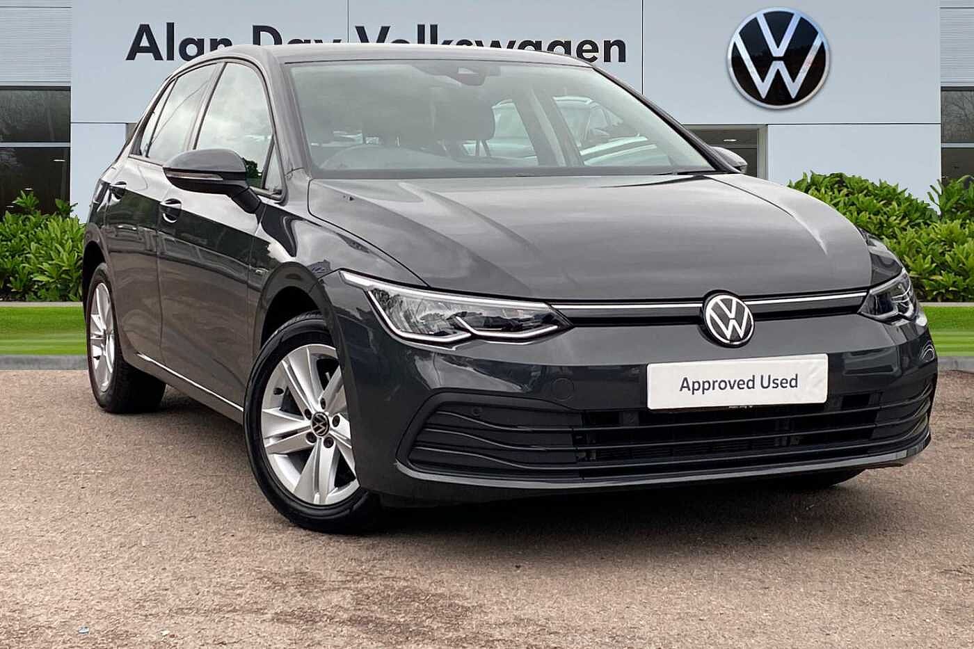 Main listing image - Volkswagen Golf