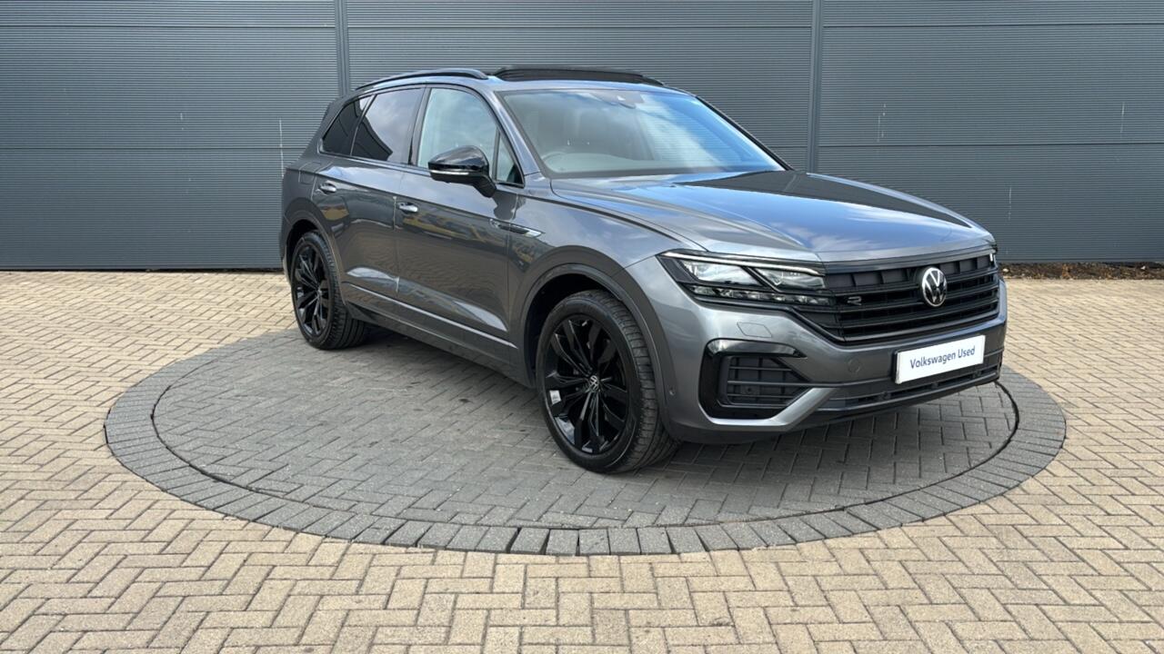 Main listing image - Volkswagen Touareg