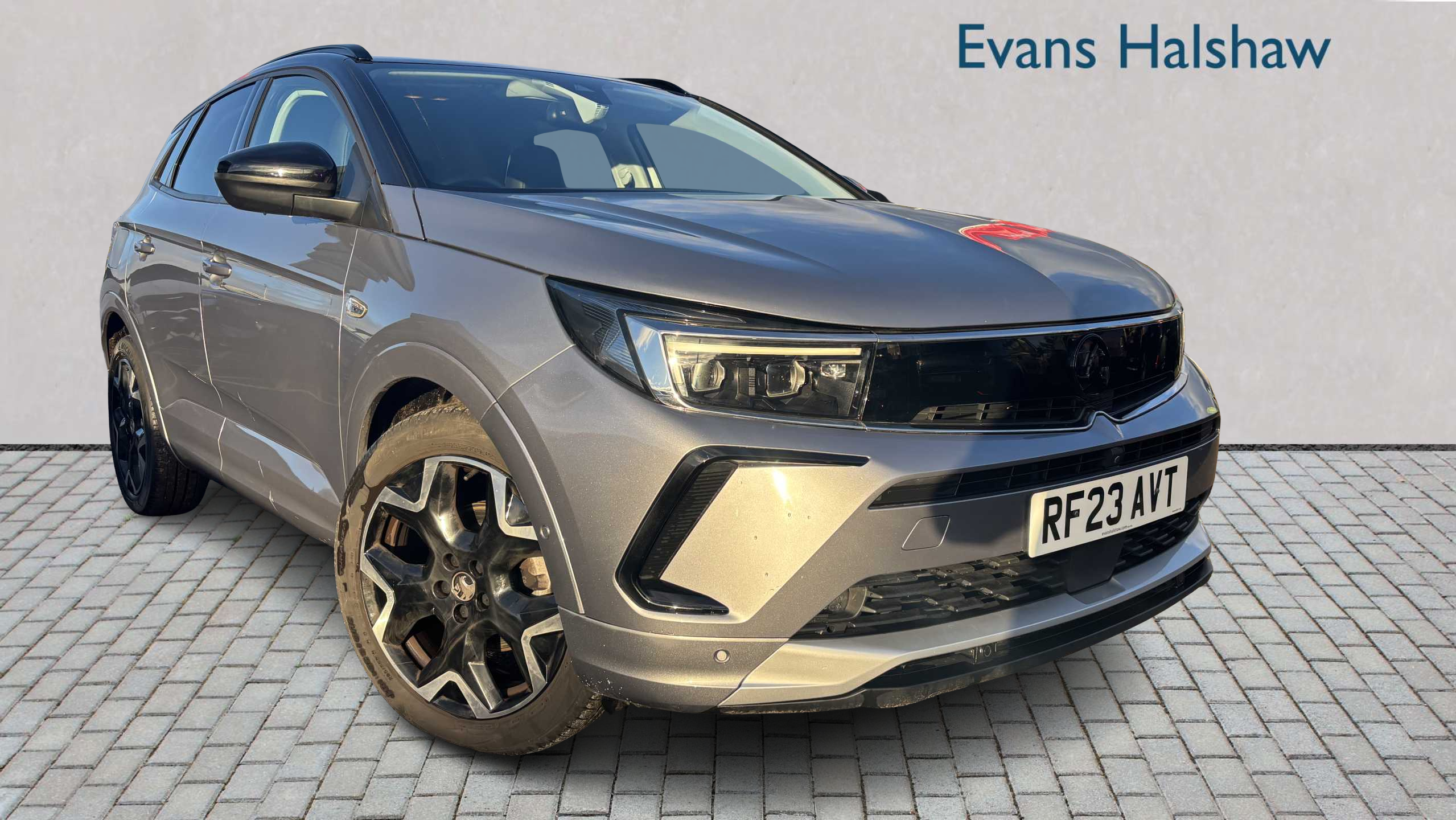 Main listing image - Vauxhall Grandland