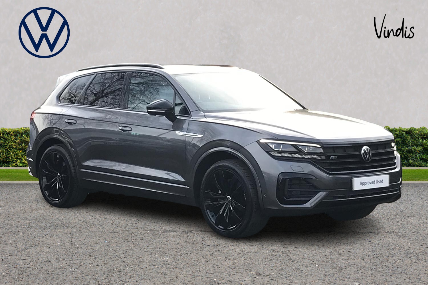 Main listing image - Volkswagen Touareg