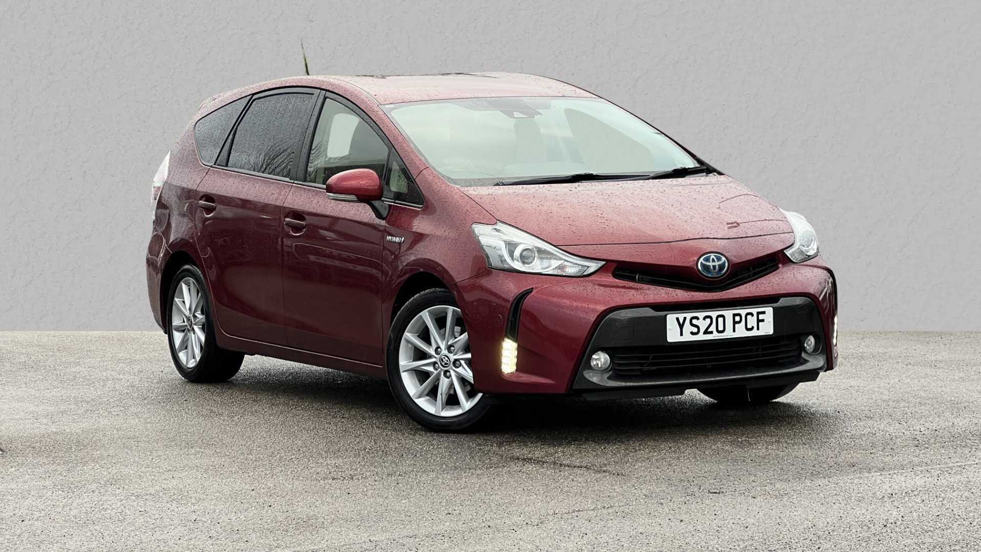 Main listing image - Toyota Prius+