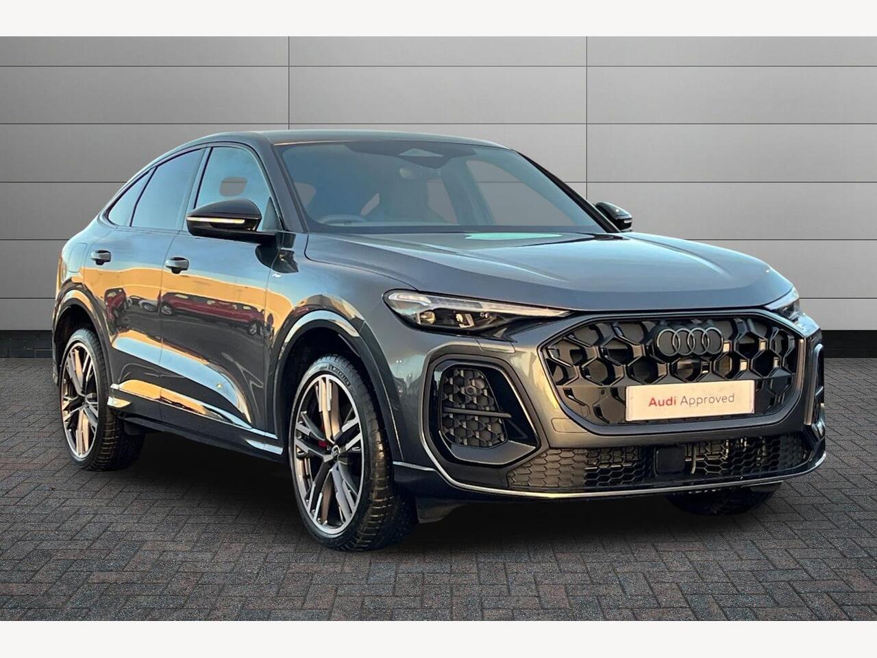 Main listing image - Audi Q5 Sportback