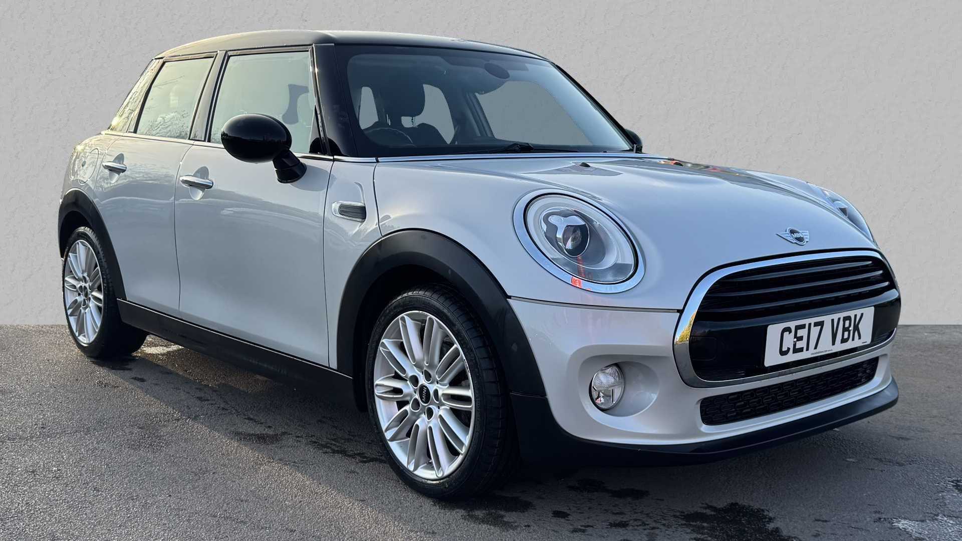 Main listing image - MINI Hatchback 5dr