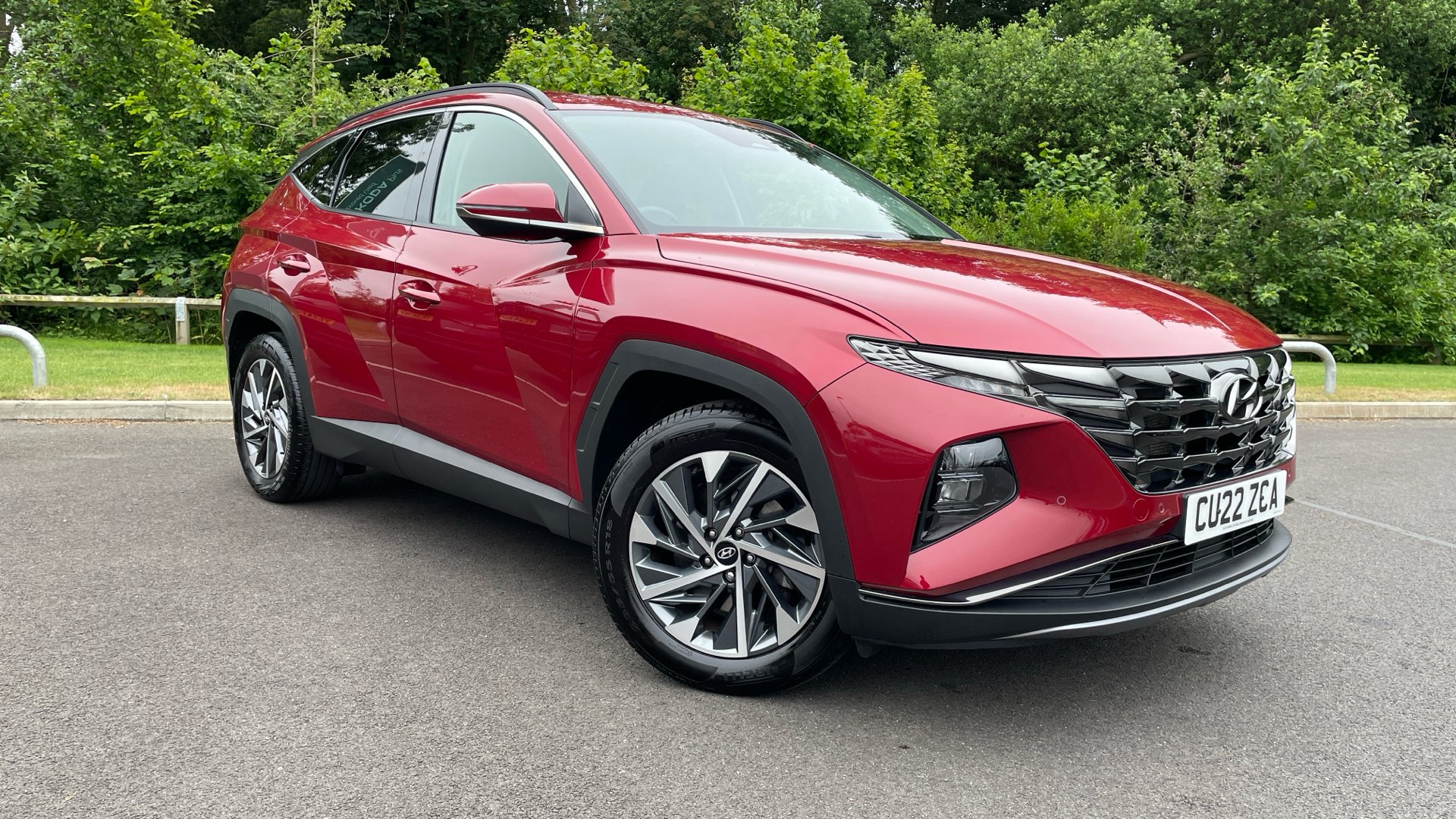 Main listing image - Hyundai Tucson