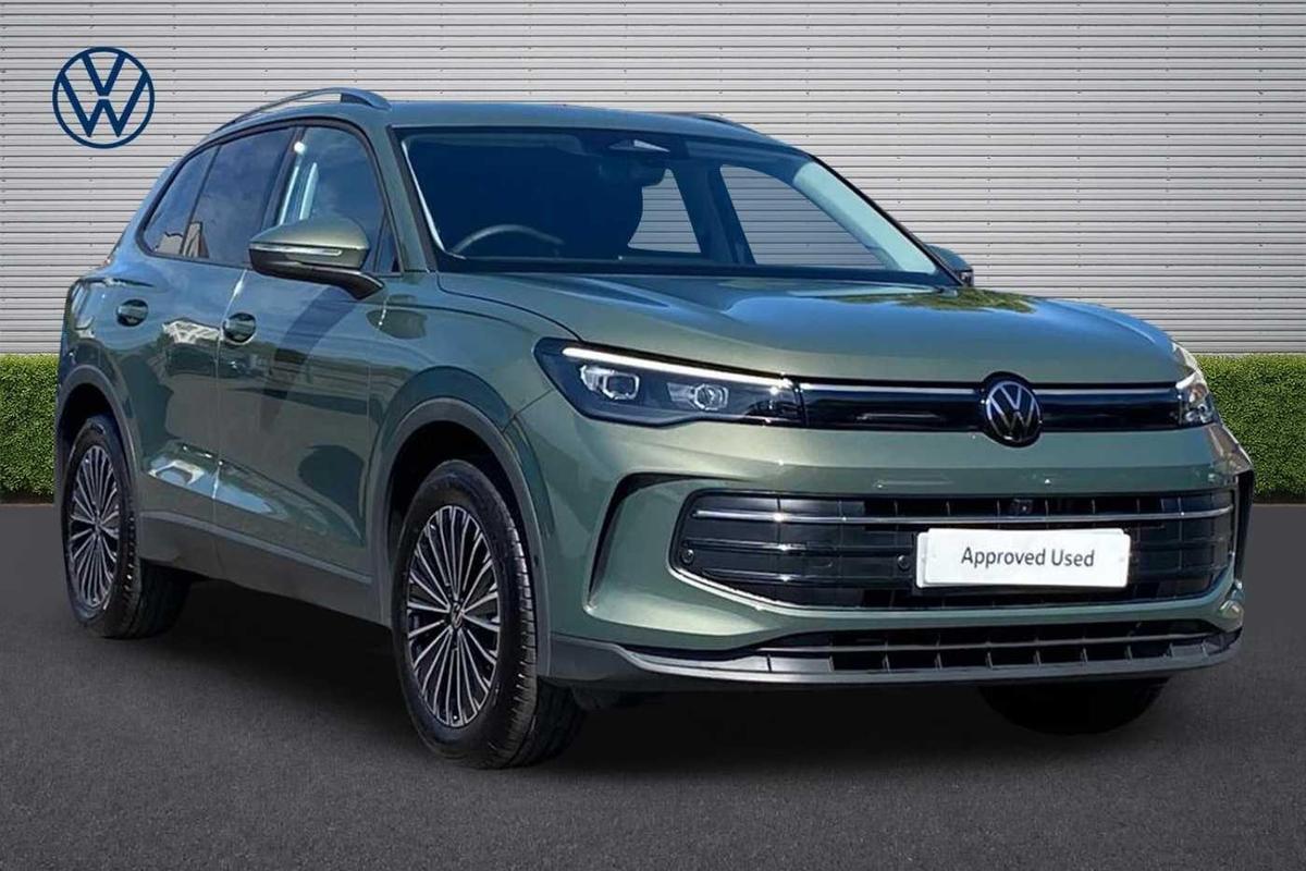 Main listing image - Volkswagen Tiguan