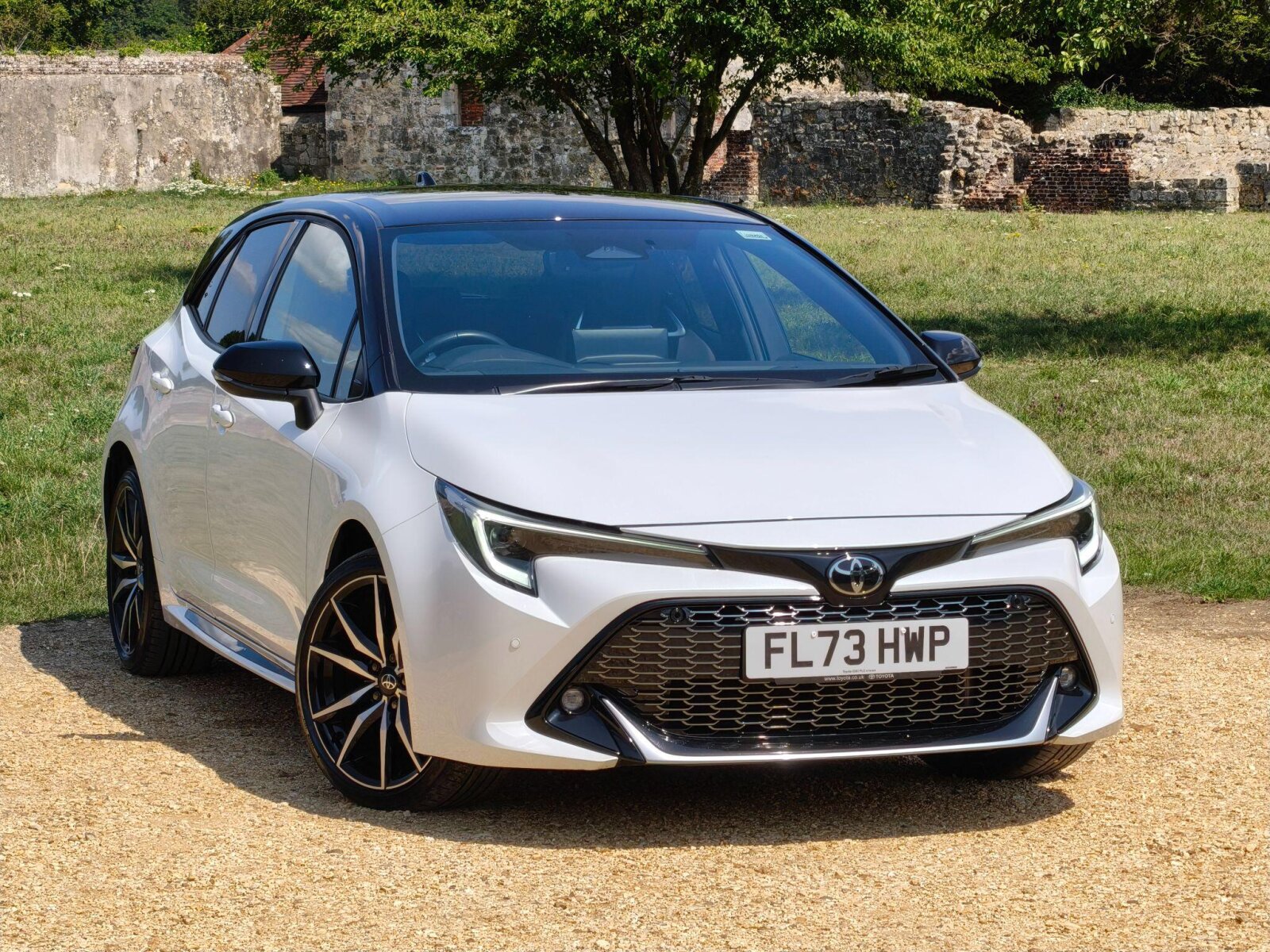Main listing image - Toyota Corolla