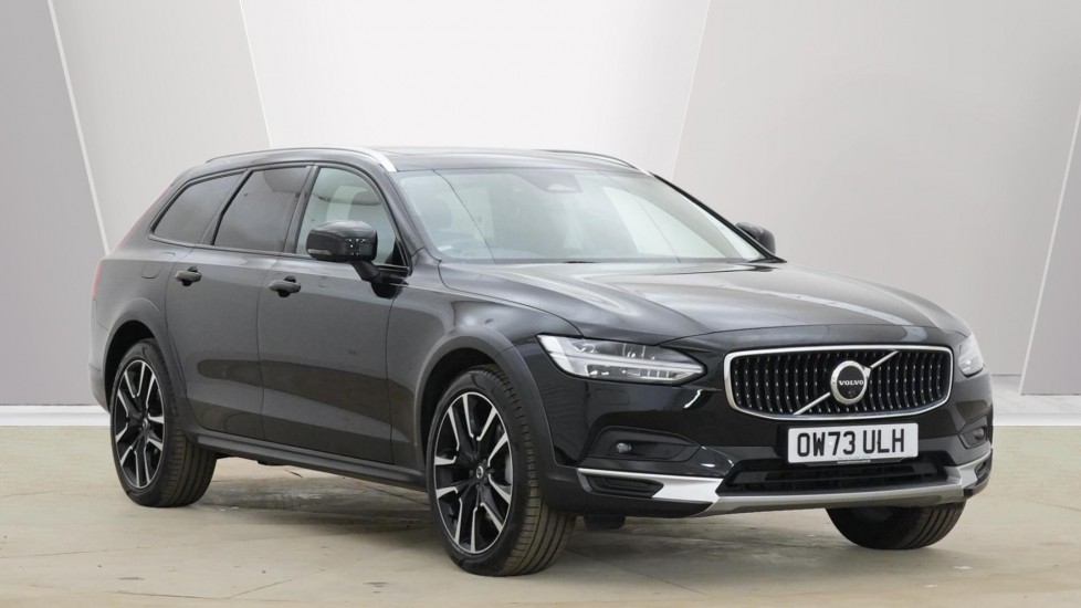 Main listing image - Volvo V90 Cross Country