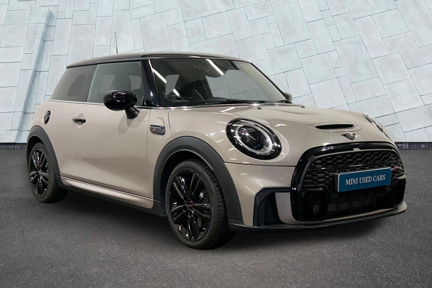 Main listing image - MINI Hatchback