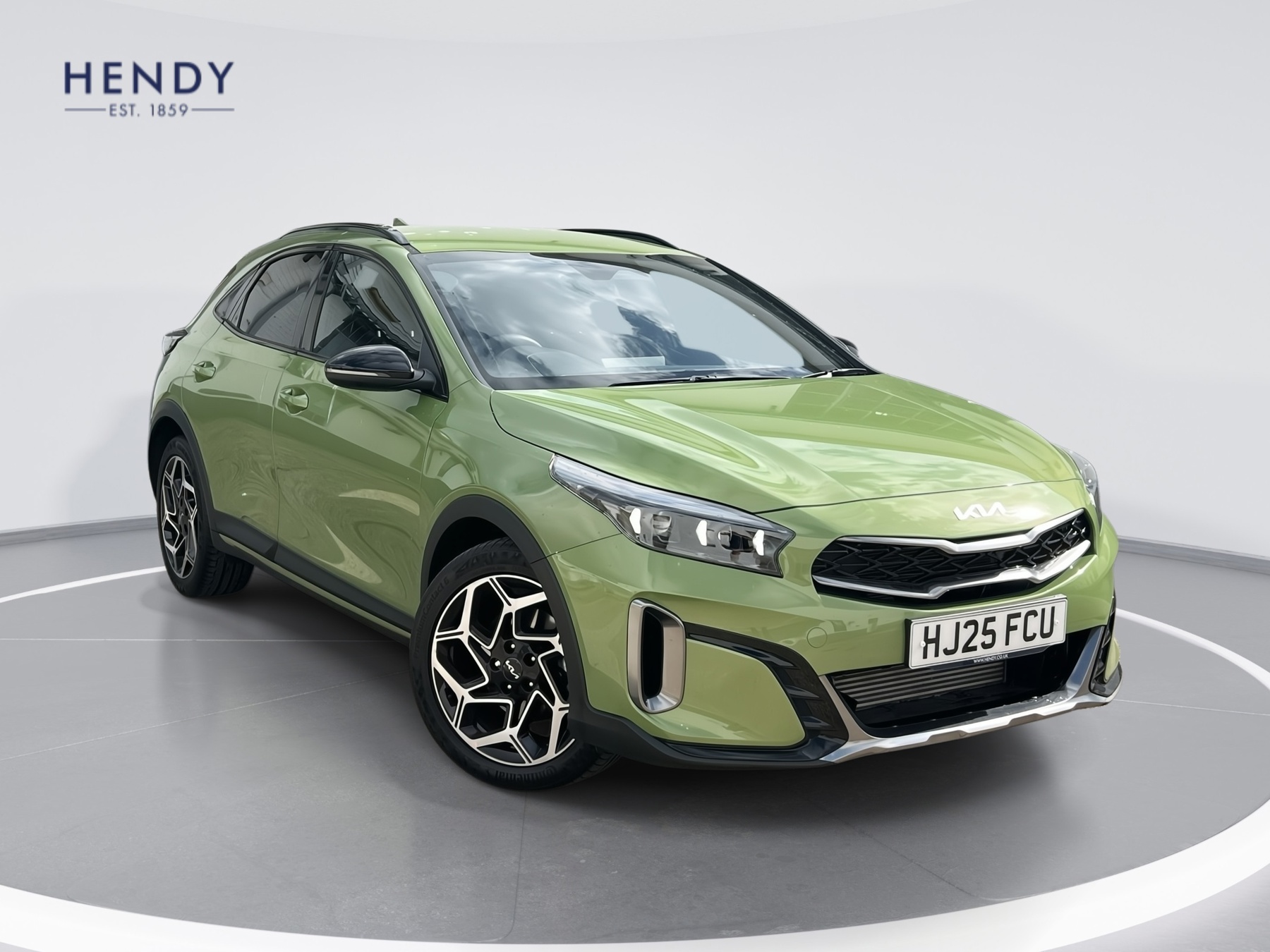 Main listing image - Kia XCeed