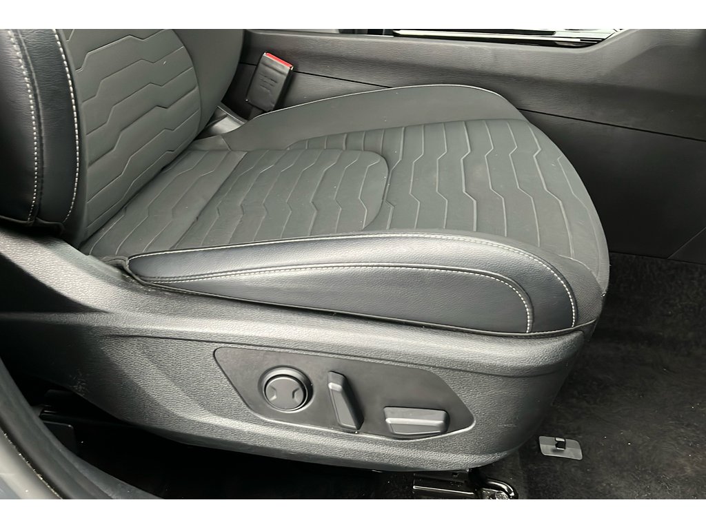 Main listing image - Kia Sportage