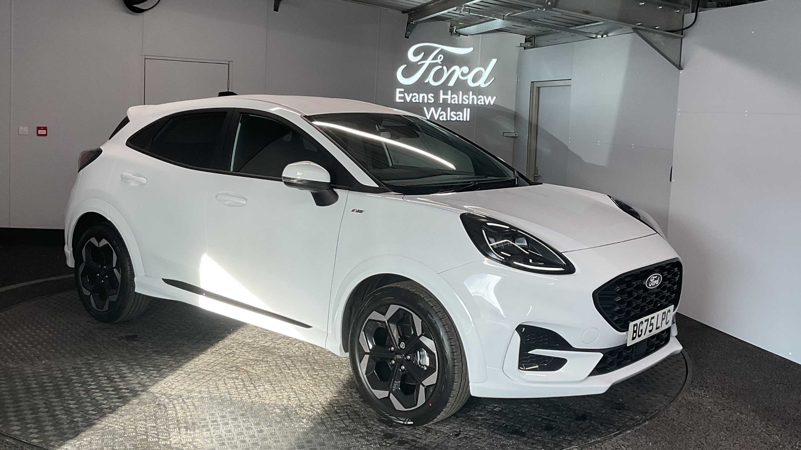 Main listing image - Ford Puma