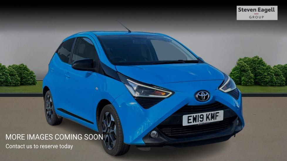 Main listing image - Toyota Aygo