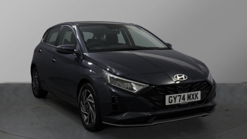 Main listing image - Hyundai i20