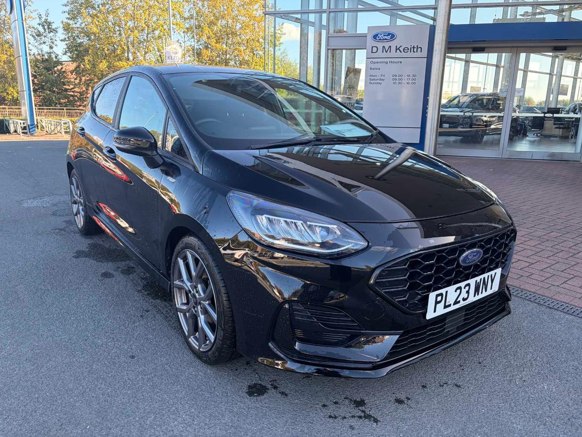 Main listing image - Ford Fiesta