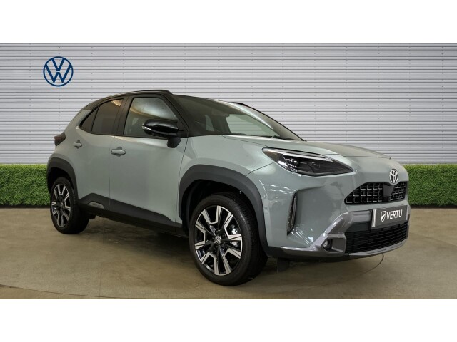 Main listing image - Toyota Yaris Cross