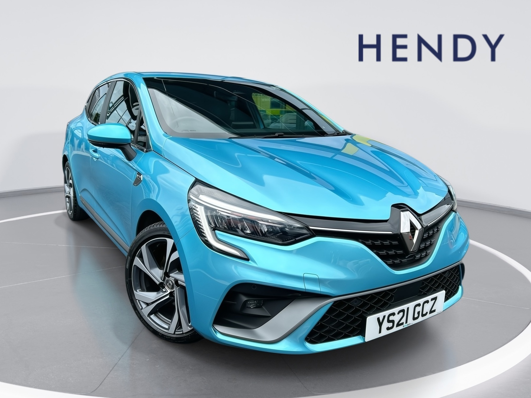 Main listing image - Renault Clio