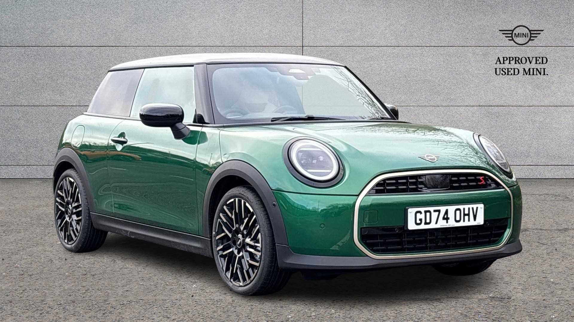 Main listing image - MINI Hatchback