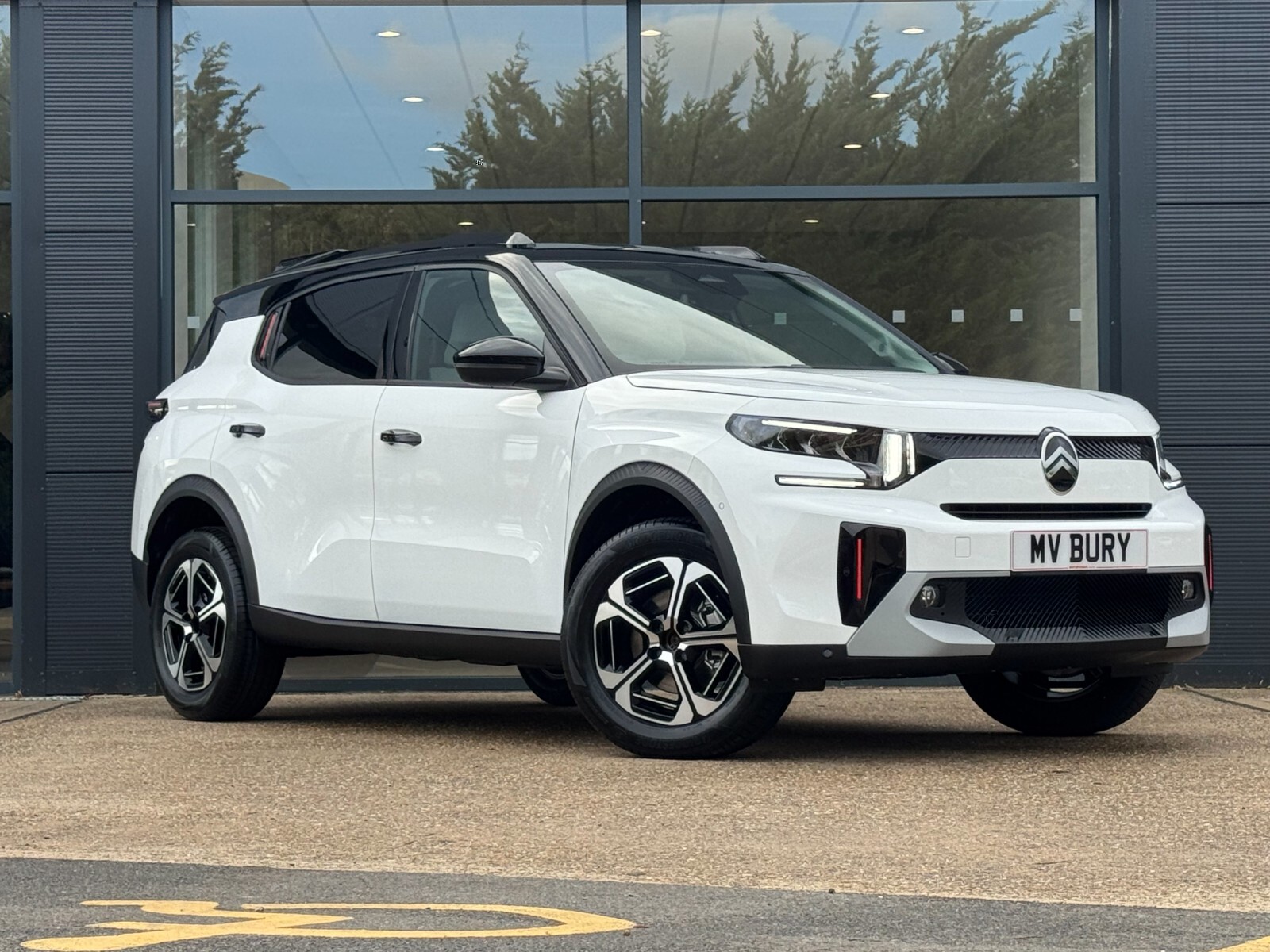 Main listing image - Citroen C3 Aircross