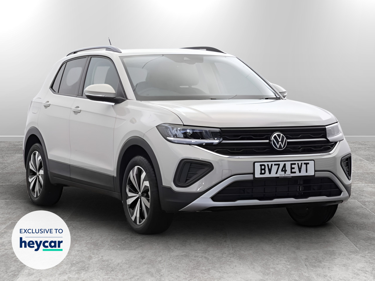 Main listing image - Volkswagen T-Cross